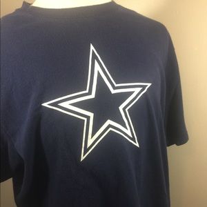 Men’s XL Cowboys Team Apparel Shirt